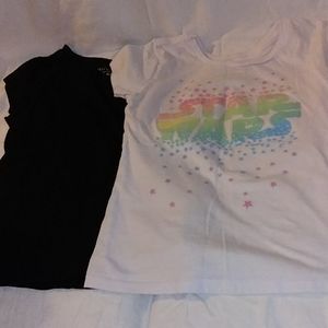 *2* Girls T-Shirts